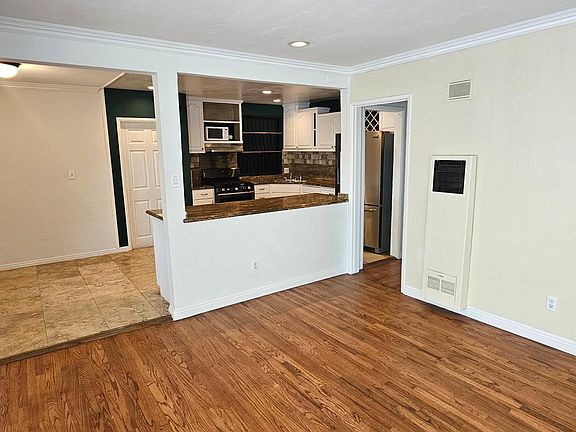 4th image of 589 Fig Ave