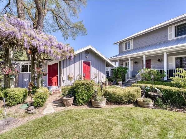 135 NE Boad Haven Road, Belfair, WA 98528