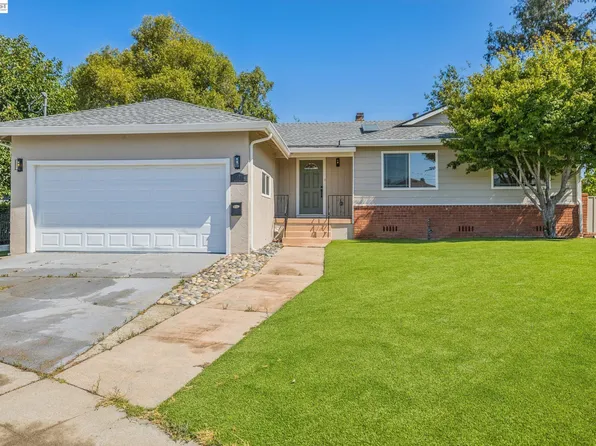 24818 Saint Luke Ct, Hayward, CA 94541