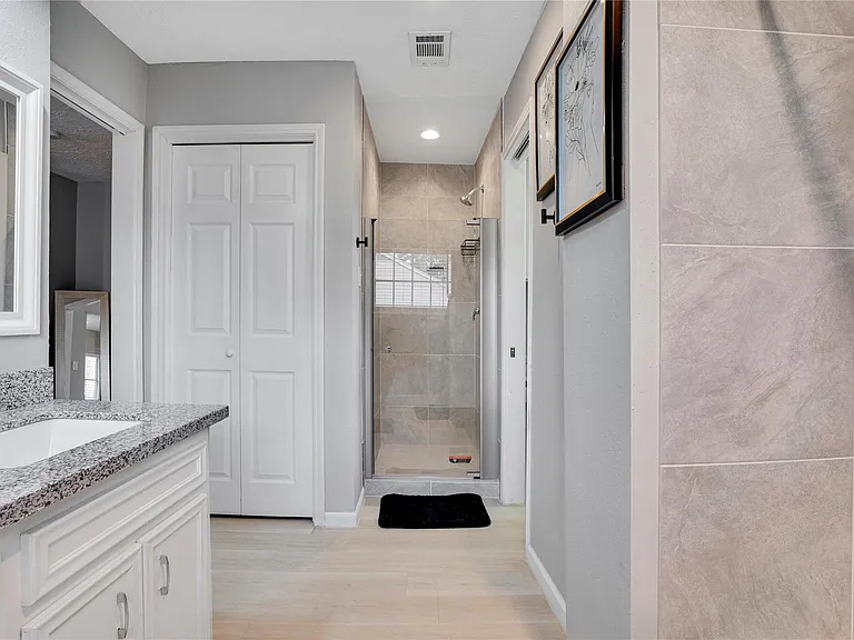 1523 Saddlecreek Dr — Photo 13