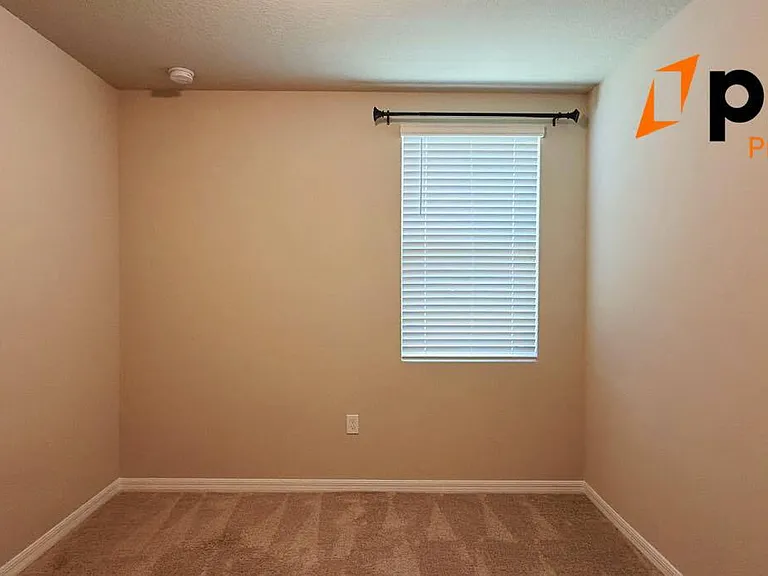 862 Rivers Crossing St — Photo 21