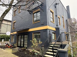 2229 NW Savier St APT 5, Portland, OR 97210
