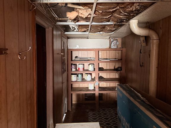 5th image of 109 N Williamson St