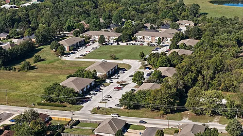 Eaglewood Apartments LLC Photo 1