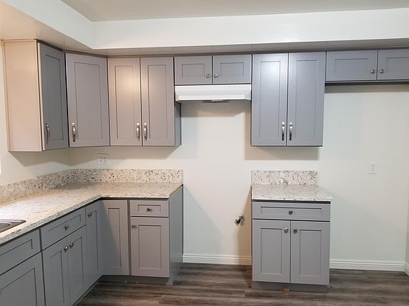 Kitchen Stove Side