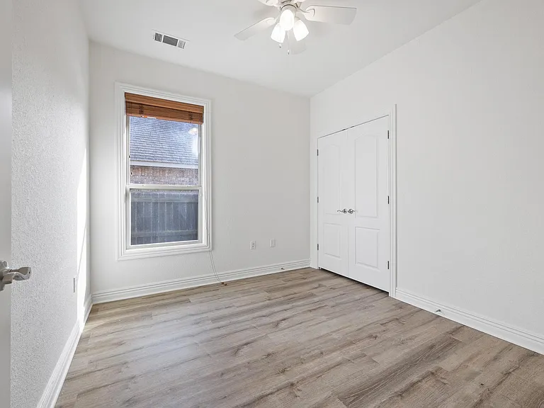 514 S Pierremont Dr — Photo 17