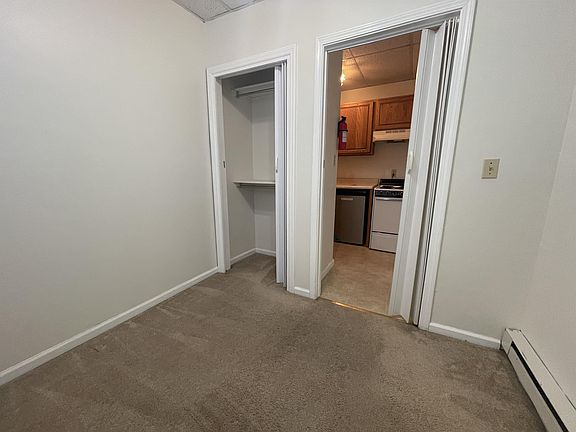 4th image of 416 E 2nd St #4