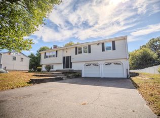25 Patriot Rd, Windsor, CT 06095