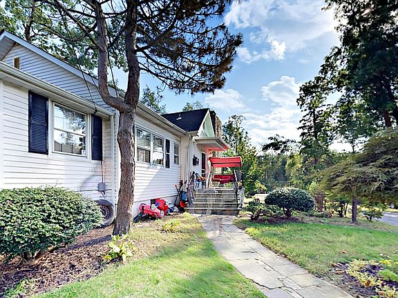 4th image of 222 Caranetta Dr