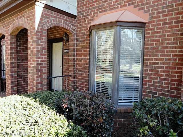1st image of 622 Walker Ave