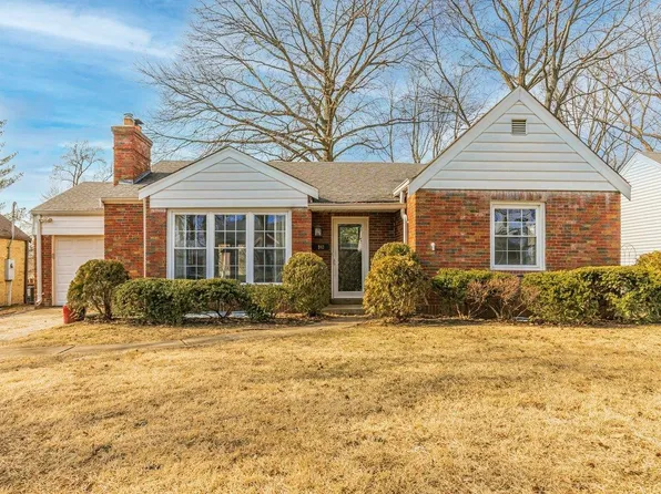 941 Harvey St, Saint Louis, MO 63122