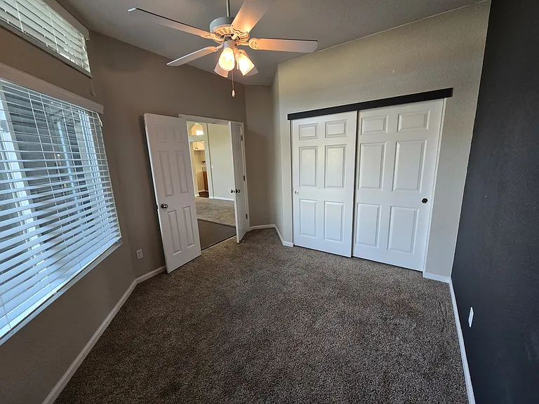 2428 Stefanie Dr — Photo 15