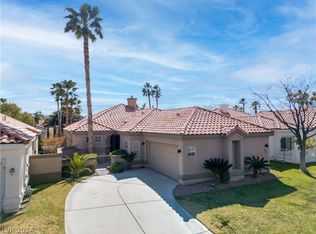 7841 Ben Hogan Dr, Las Vegas, NV 89149