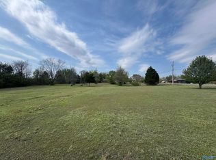 202 Smith Dr, Harvest, AL 35749