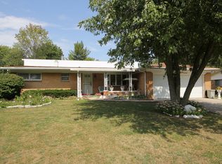 5906 Laurel Hall Dr, Indianapolis, IN 46226