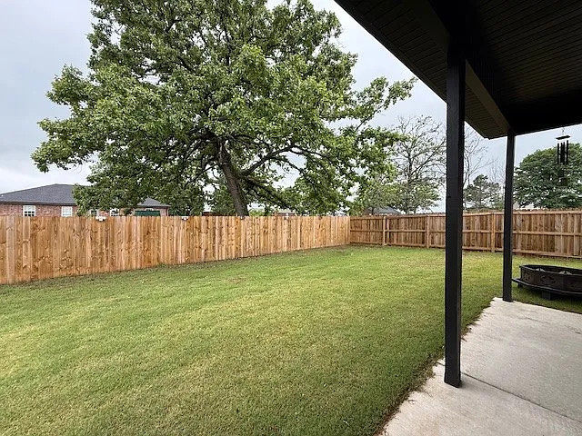 2061 Larry Ln — Photo 20