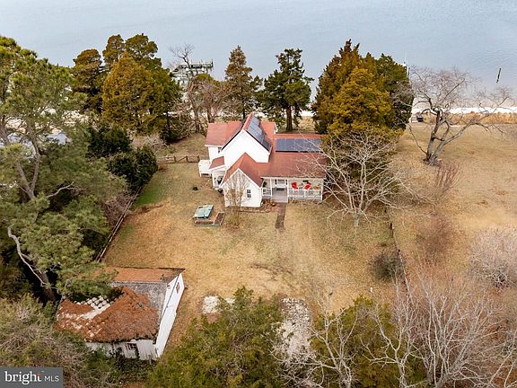 3rd image of 26388 Mount Vernon Rd