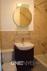 Rented by ONE Manhattan Real Estate