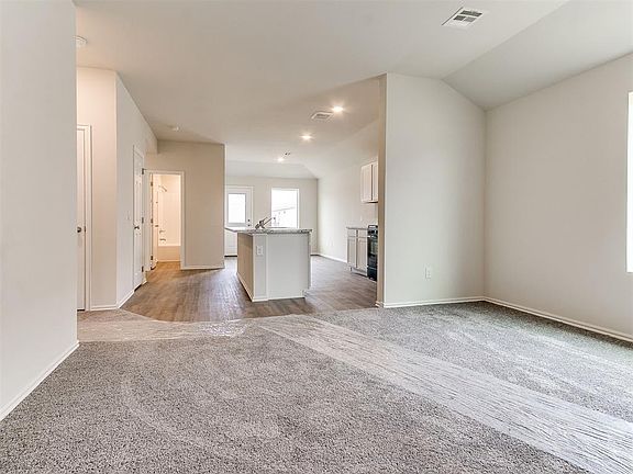 4th image of 2220 SE 89th Ter