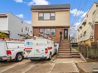 732 18th Ave, Irvington, NJ 07111