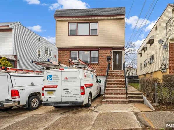 732 18th Ave, Irvington, NJ 07111