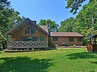 9160 Brittany Woods W, Cedar Hill, MO 63016