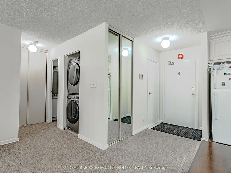 1275 Cornerbrook Pl #102 — Photo 25