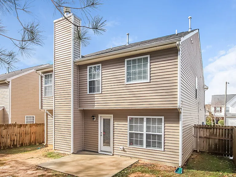 1549 Pebble Ridge Dr — Photo 16
