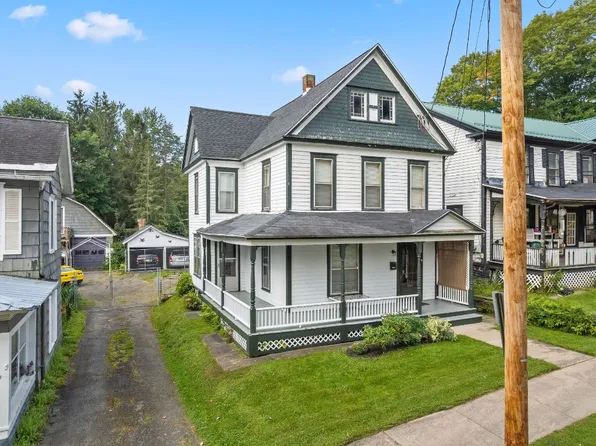 7 Allen St, Deposit, NY 13754