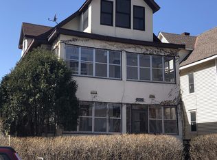 2026 Dupont Ave S, Minneapolis, MN 55405