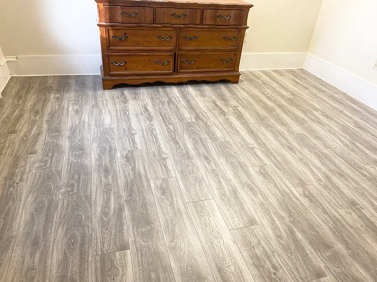 901 Queen St #1F — Photo 19