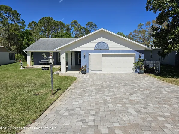 2523 Crystal Lake Dr, Spring Hill, FL 34606