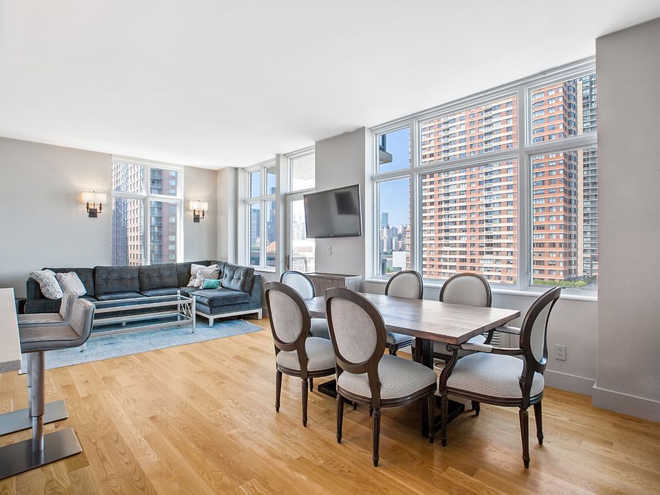 1st image of 226 50th Ave APT 10F