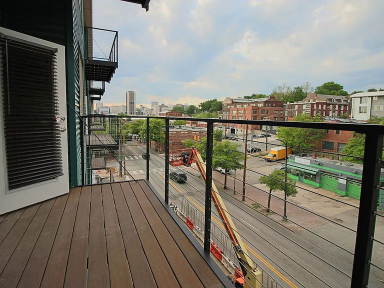 Main2525 — Photo 16