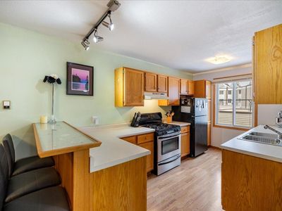 10720 Rockford Rd APT 212, Plymouth, MN, 55442