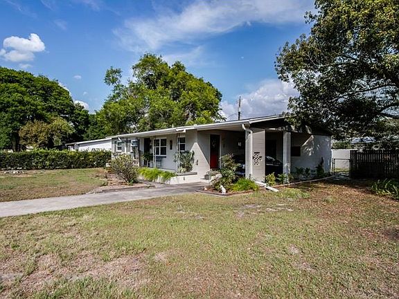 3rd image of 3815 Meadowbrook Ave