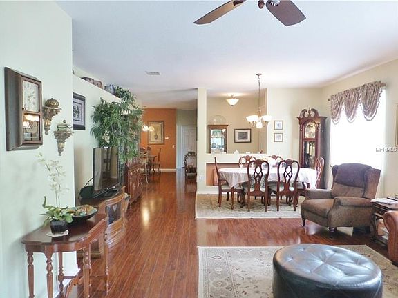3rd image of 21100 Diamonte Dr