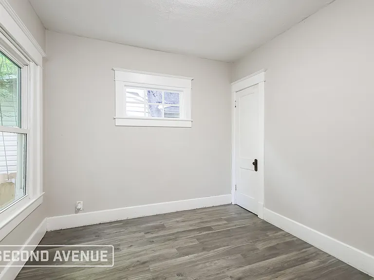 1847 W Kentucky St — Photo 20