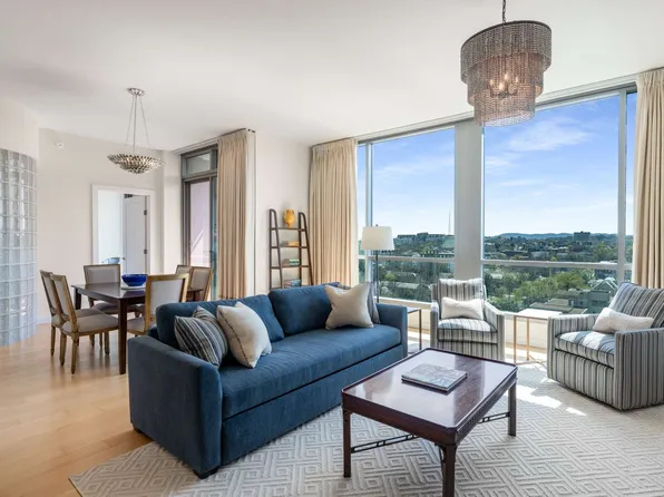900 20th Ave S APT 1410, Nashville, TN 37212