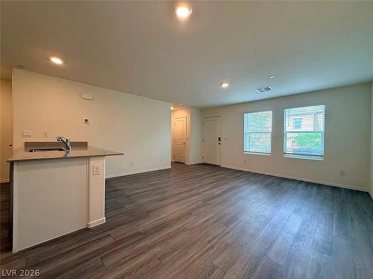 4824 Orchid Ridge Ave — Photo 6