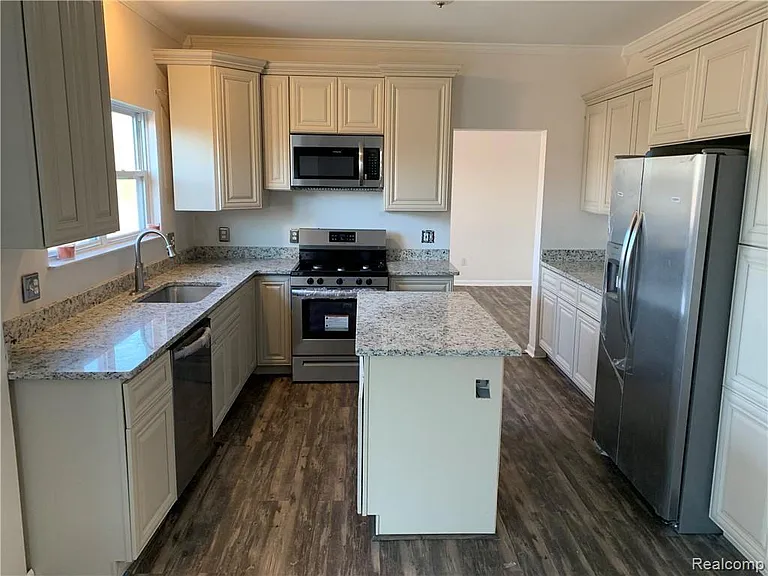 4783 Hickory Pointe Blvd — Photo 12