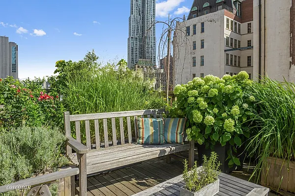 Sold by Corcoran | media 12