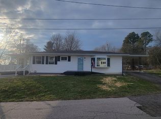 219 2nd St, Vine Grove, KY 40175
