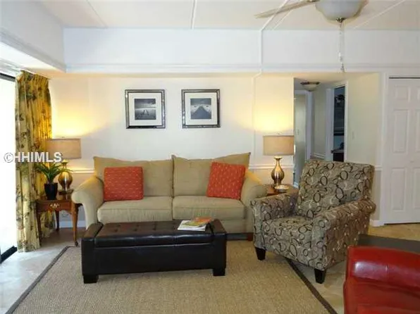 10 Forest Beach Dr Unit 123, Hilton Head Island, SC 29928