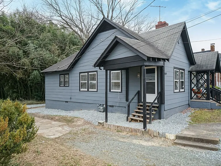 N Main St Duplex — Photo 5
