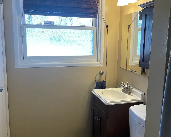 820 W Winding Way — Photo 7