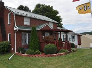 19 Murray St, Winfield, PA 17889