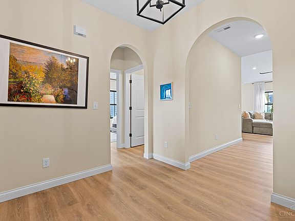 5th image of 3 Rogan Dr