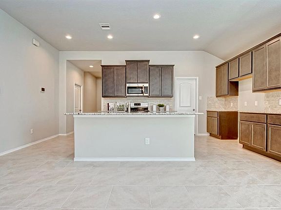 3rd image of 23762 Piedmont Forest Dr