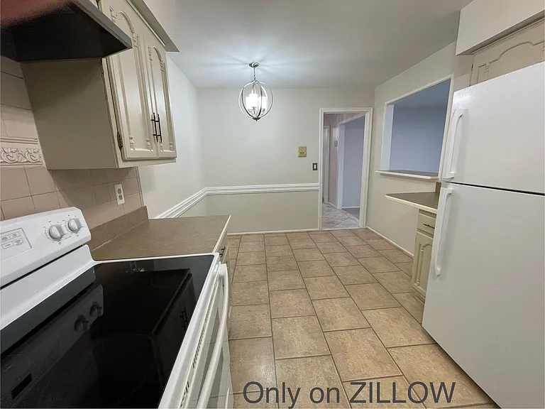 27330 Arborway Rd #28 — Photo 10